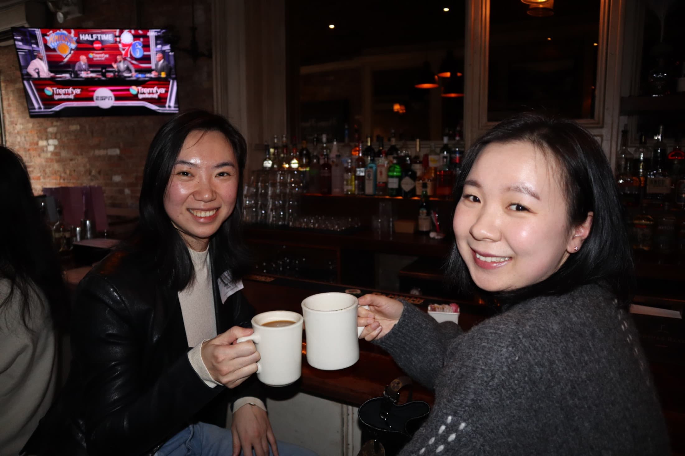 Solo Unicorn Club members socializing at an evening event